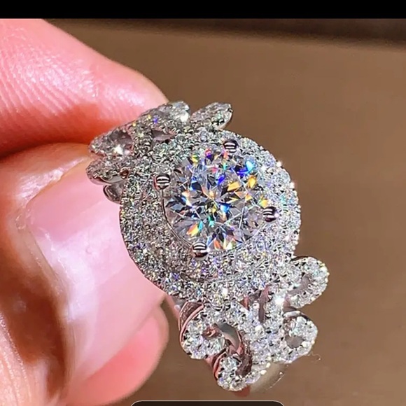 Verragio vintage style Sterling Silver Halo Engagement Ring Cubic Zirconia 9 - Picture 6 of 9